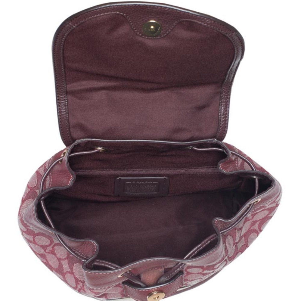 Coach Dempsey Drawstring Backpack NEW - Picture 3 of 3